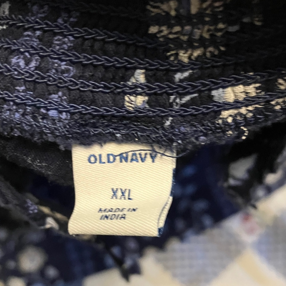 Old Navy Blue Floral Tank Top - Picture 3 of 6